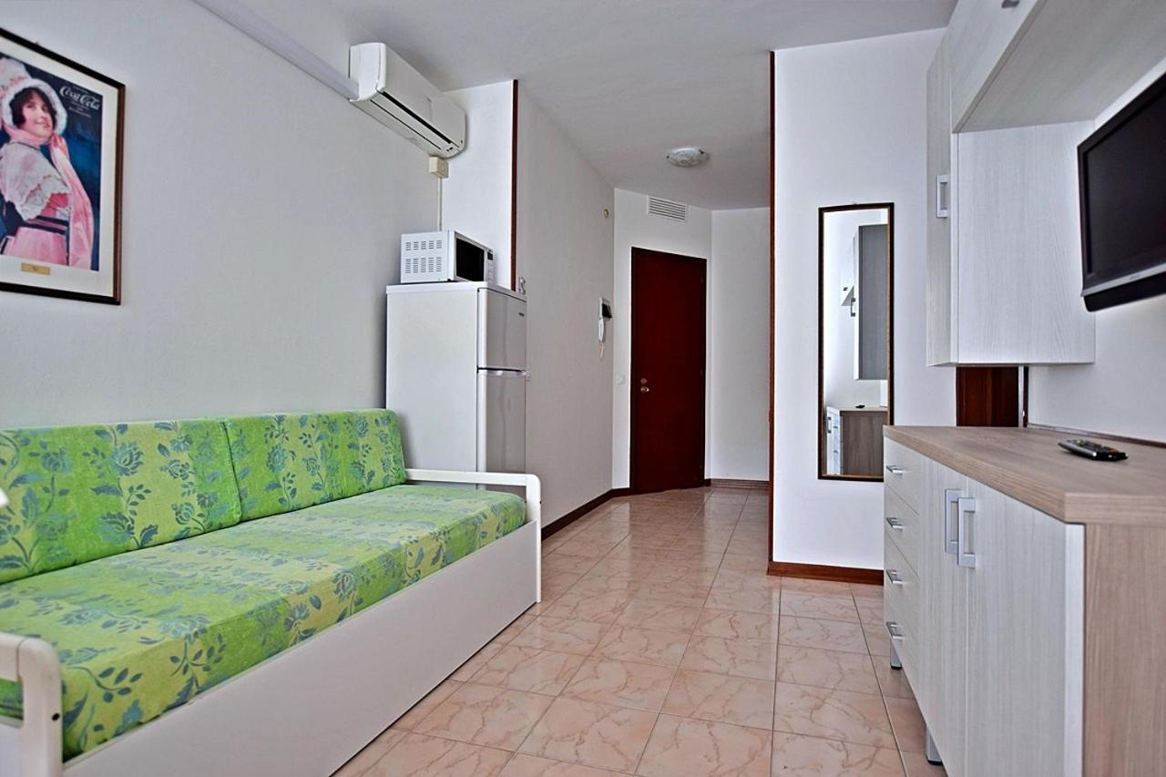 Condominio Luna 1 Λινιάνο Σαμπιαντόρο Εξωτερικό φωτογραφία